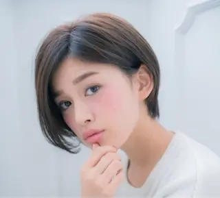ショート ✂︎hiroカットと 縮毛矯正とカラー✂︎のヘアスタイル