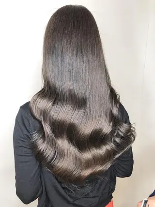 ロング 💍美髪矯正💍 山田 涼也のヘアスタイル