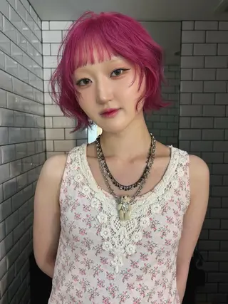 ショート カラー ヘアアレンジ ハイトーン特化🫧 🎀/トレンドヘアのヘアスタイル