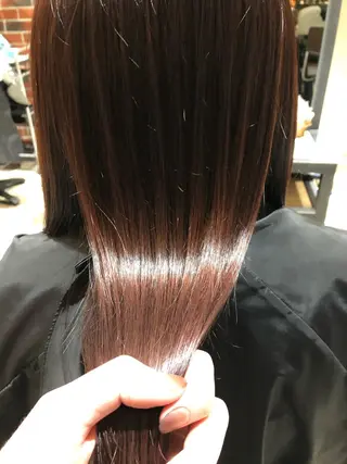 ロング シンタニナオト /梅田茶屋町のヘアスタイル