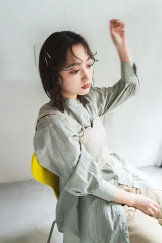 ミディアム コテ巻き/パーマ/艶 透明感/荻原凜太郎のヘアスタイル