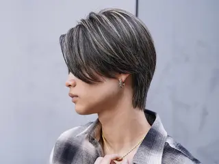 ショート カラー ☀️fifth天神 英令🌙のヘアスタイル