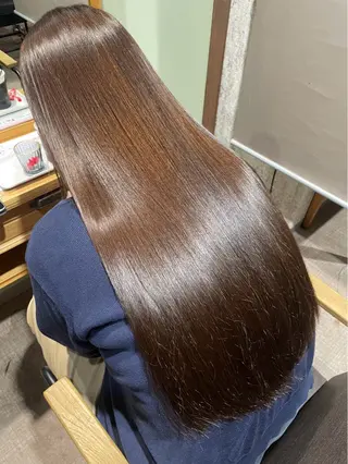 ロング カラー marshu atre所属・濱本 樹蘭のヘアスタイル