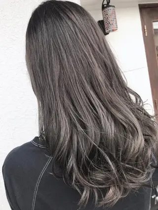 セミロング カラー レイヤーカット匠 イソザキノリユキのヘアスタイル