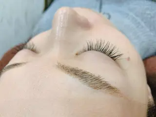 マツエク・マツパ PROGRESS‣‣ 福澤 可音🐯🐝のヘアスタイル