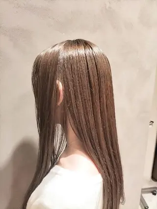 カラー ロング 種池 優太のヘアスタイル