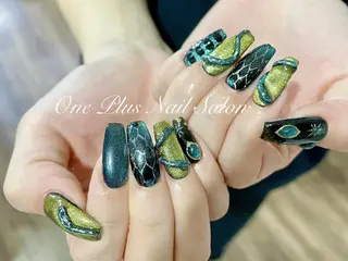 ネイル One Plus Nail Salonのネイルデザイン