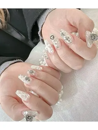 ショート 荒井 由佳のネイルデザイン