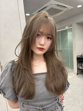 セミロング 韓国🇰🇷レイヤー 透明感/秀瑛🩶のヘアスタイル