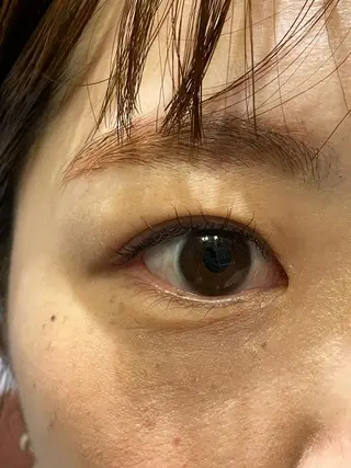 マツエク・マツパ cure所属・井上 真里奈のヘアスタイル