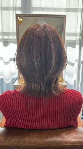 セミロング ﾔﾏｼﾀ ﾘﾘのヘアスタイル