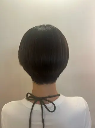 ショート IT by ALBUMあいりのヘアスタイル