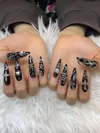 ネイル Noiranail_ studioのネイルデザイン