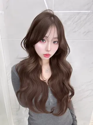 ロング 福間克徳/顔まわり /レイヤーカットのヘアスタイル