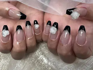 ネイル ToliyDeliy ネイルサロンのネイルデザイン