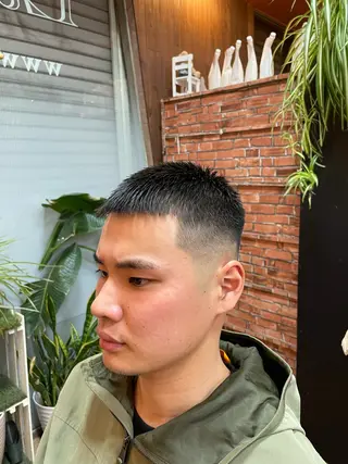 ショート La Neige所属・阪本 蒼平のヘアスタイル