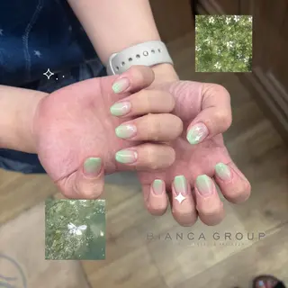 ネイル Bianca 原 苺花のネイルデザイン