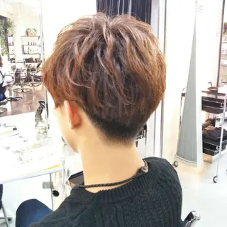 カラー パーマ ミディアム メンズ 艶髪サラサラカラー 🌈前原健吾のヘアスタイル