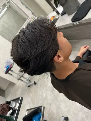 パーマ メンズ 濱田 憲史郎のヘアスタイル