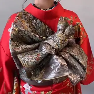 山岸 未玖のヘアスタイル