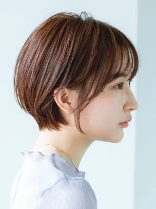 ショート 石田 桃花のヘアスタイル