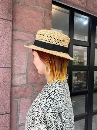 カラー 岡田 知佳のヘアスタイル