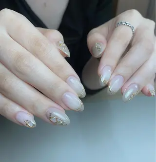 ロング cattleya nailのネイルデザイン