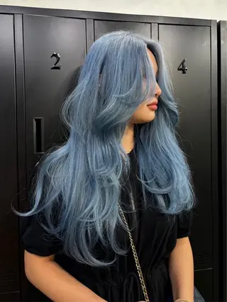 ロング カラー Sato🦋 / XENA渋谷本店のヘアスタイル