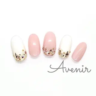 ネイル Avenir 表参道 nail＆eye予約のネイルデザイン