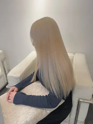 ロング カラー 艶髪 暗髪🌙 MINORIのヘアスタイル