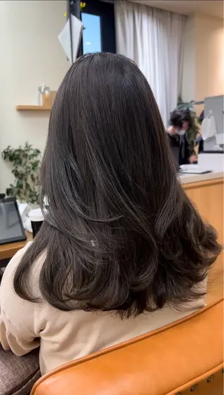 ロング カラー 銀座/艶髪/う ー🧚‍♀️💫のヘアスタイル