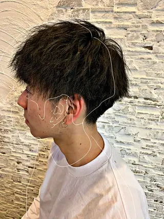 ショート パーマ メンズ 菅野 愛のヘアスタイル