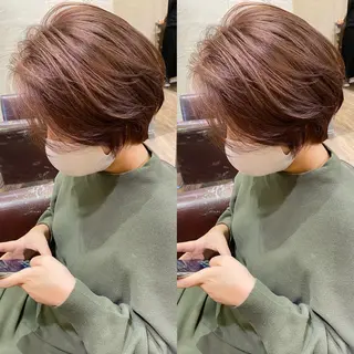 ショート カラー ⭐️横浜ブリーチ特化 美容師 堤涼⭐️のヘアスタイル