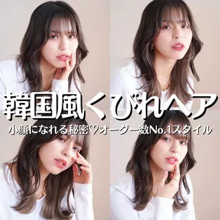 セミロング カラー 韓国レイヤーカット/ ダブルカラーのヘアスタイル