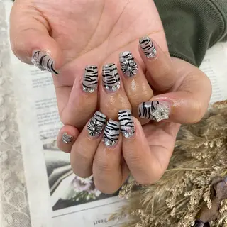 ネイル Basic町田本店 EMIRIのネイルデザイン