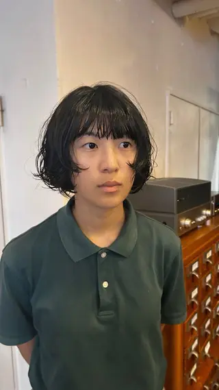 パーマ L’HOMME BLANC所属・佐藤 優里奈のヘアスタイル