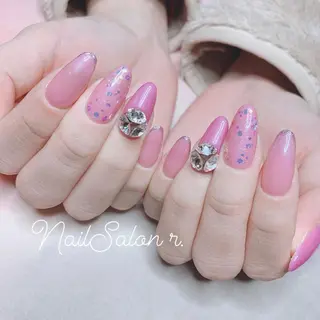 ネイル Nailsalon r.のネイルデザイン