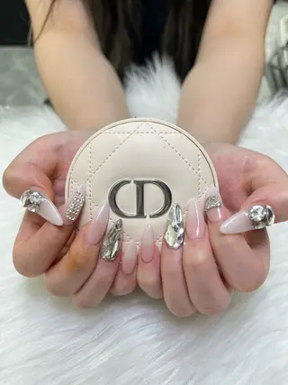 ネイル limo/ kotomiのネイルデザイン