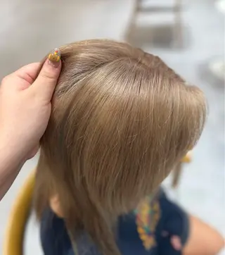 ミディアム カラー NAGASHIMA RINAのヘアスタイル