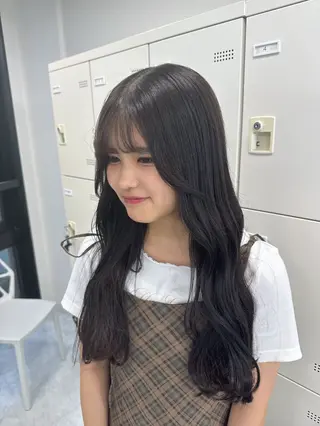 カラー noa🫧美髪/ 透明感カラーのヘアスタイル