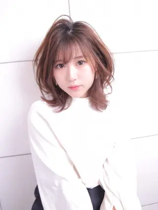 ミディアム カラー ヘアアレンジ ace share salon所属・桑原 祥のヘアスタイル