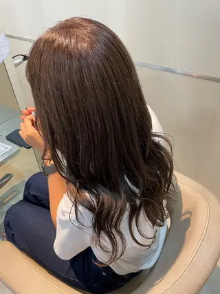 ロング カラー 小森 永のヘアスタイル