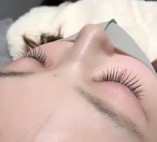 マツエク・マツパ 桜 成美のエステ・リラクイメージ