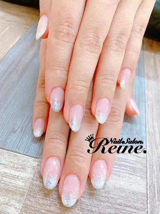 ネイル Nailsalon Reine所属・玉栄 伶奈のネイルデザイン