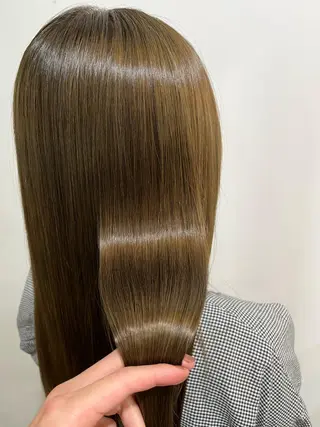 カラー こじま しょういちのヘアスタイル