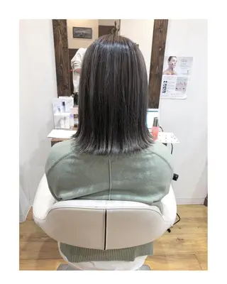 ミディアム 🌈ハイトーン/ ワタル🌈のヘアスタイル