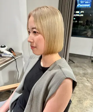 ミディアム カラー ✨艶ブリーチカラー ✨四ノ宮裕己のヘアスタイル