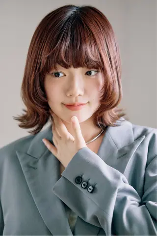 ミディアム カラー ✨ブリーチなしwカラ ー✨豊田拓真のヘアスタイル