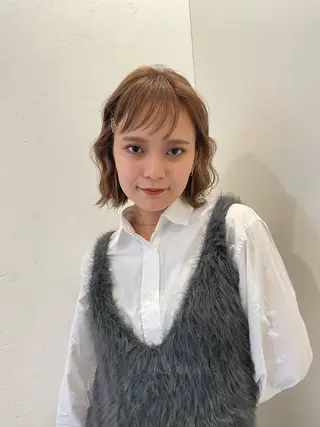 ミディアム 💖ボブ/髪質改善 顔周りレイヤー/ユイのヘアスタイル