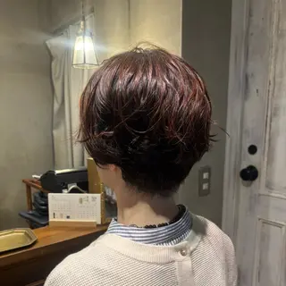 ショート perm/color mana🎀🤍のヘアスタイル